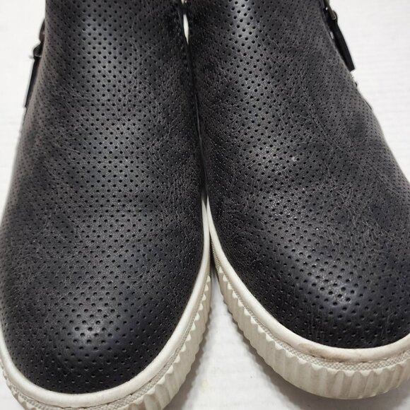 Soul Naturalizer Turner Sneaker Shoe - Black - Size 8 - Picture 6 of 10